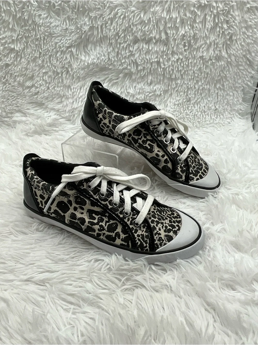 Coach Barrett Sneakers Size 7 Black & Tan Leopard-Print Canvas Low-Top Lace-up - Picture 3 of 9